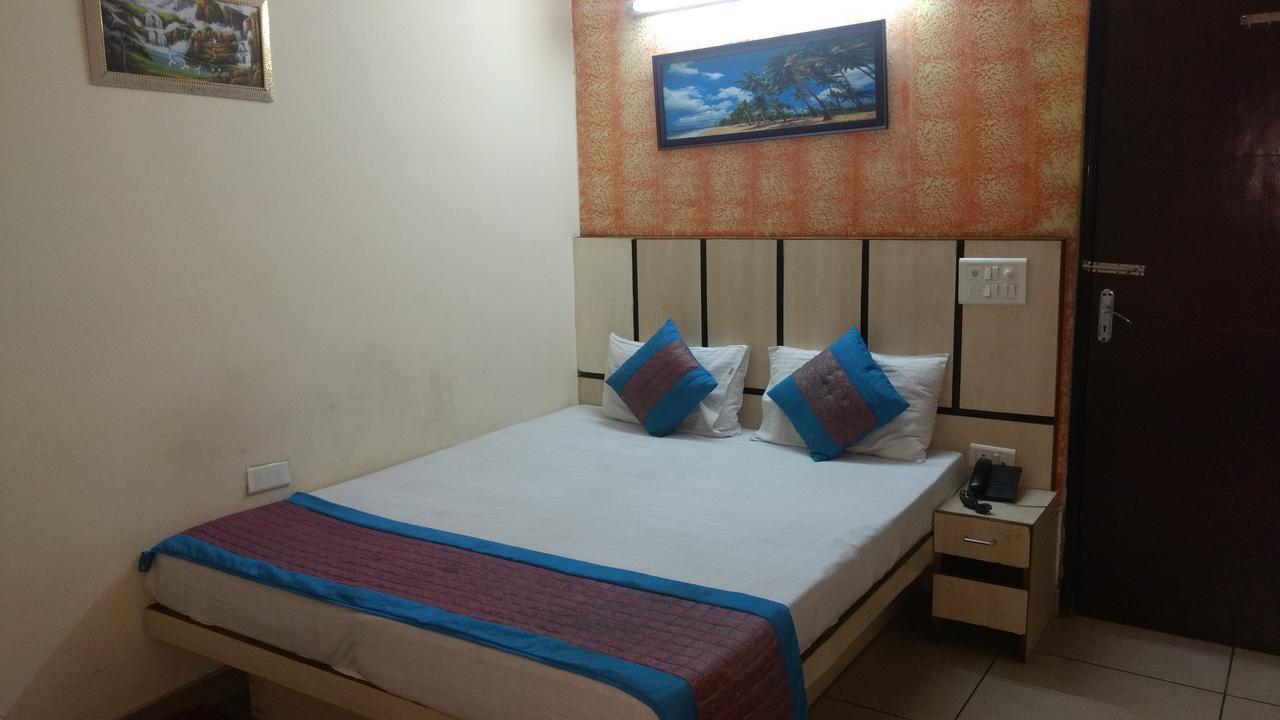 Hotel Sun Village Near New Delhi Railway Station Εξωτερικό φωτογραφία